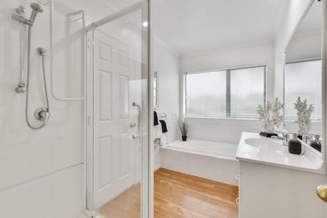 Photo of property in 623 Chapel Road, Dannemora, Auckland, 2016