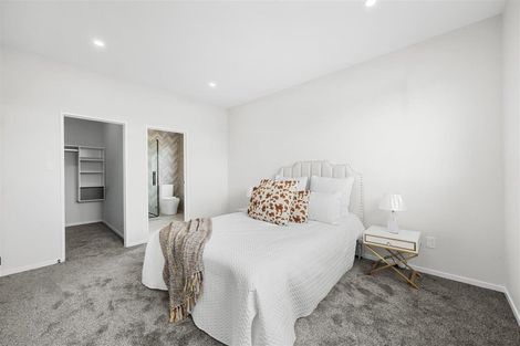 Photo of property in 73 Tributary Parade, Karaka, Papakura, 2113