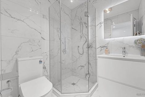 Photo of property in 5/17 Barneys Farm Road, Clendon Park, Auckland, 2103