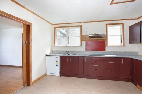 Photo of property in 4 Station Road, Hunterville, 4730