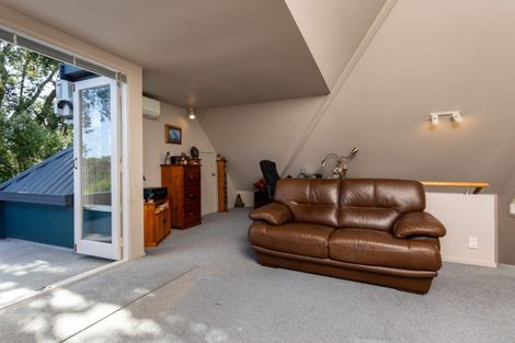 Photo of property in 6 Learmonth Avenue, Birkenhead, Auckland, 0626