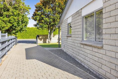 Photo of property in 212 Waihi Road, Hawera, 4610