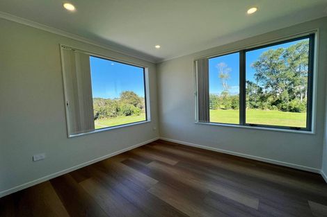 Photo of property in 109 Prince Regent Drive, Half Moon Bay, Auckland, 2012