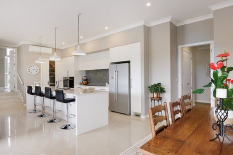 Photo of property in 16 Rexford Heights, Pyes Pa, Tauranga, 3112