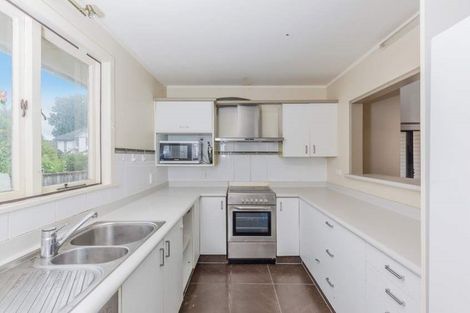 Photo of property in 43 Ocean View Road, Hillcrest, Auckland, 0627