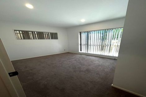 Photo of property in 32 Lime Hill Rise, Flat Bush, Auckland, 2019