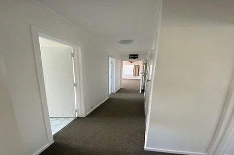 Photo of property in 1/32 Kowhai Road, Campbells Bay, Auckland, 0630