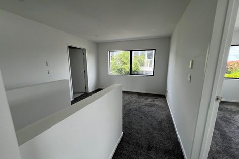 Photo of property in 255b Hill Road, The Gardens, Auckland, 2105