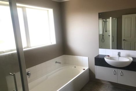 Photo of property in 28 Thomas Road, Huntington, Hamilton, 3210