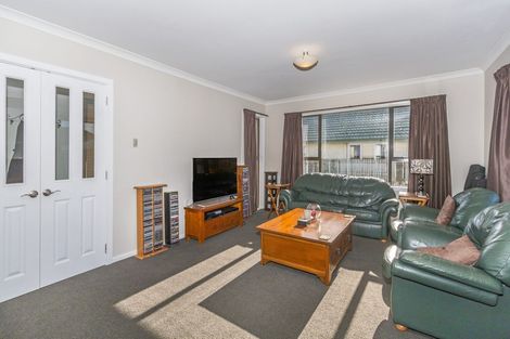Photo of property in 22 Fenchurch Street, Northcote, Christchurch, 8052