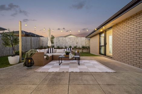 Photo of property in 26 Raki Street, Pukekohe, 2120