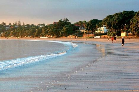 Photo of property in 14a Glade Place, Birkenhead, Auckland, 0626