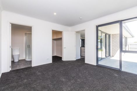 Photo of property in 40 Queen Street, Winton, 9720