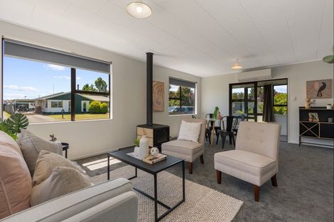 Photo of property in 11 Wild Street, Feilding, 4702