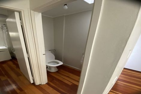 Photo of property in 1/12 Citril Place, Red Hill, Papakura, 2110