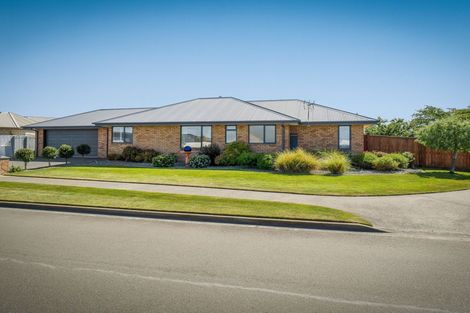Photo of property in 21 Magnolia Boulevard, Kaiapoi, 7630