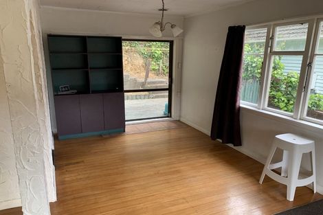 Photo of property in 28 Kopara Grove, Stokes Valley, Lower Hutt, 5019