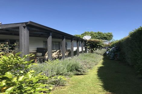 Photo of property in 35 Puriri Crescent, Edgecumbe, 3120