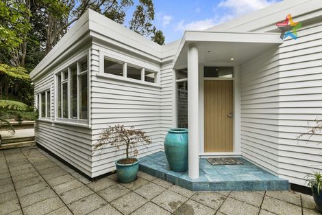 Photo of property in 1 Huia Road, Days Bay, Lower Hutt, 5013