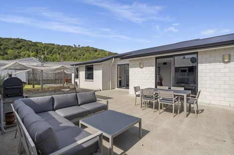 Photo of property in 273 Lakes Boulevard, Pyes Pa, Tauranga, 3112