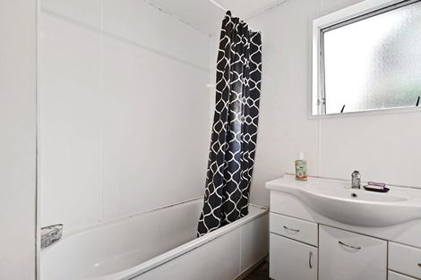 Photo of property in 42 Bromley Road, Bromley, Christchurch, 8062