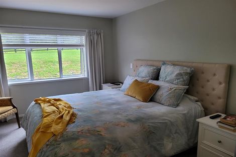 Photo of property in 2 Beckby Way, Clevedon, 2582