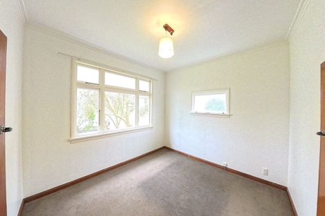 Photo of property in 95 Churchill Avenue, Hokowhitu, Palmerston North, 4410