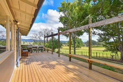 Photo of property in 470 Clevedon Kawakawa Road, Clevedon, Papakura, 2585