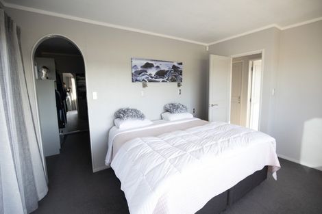 Photo of property in 3 Nihinihi Avenue, Raglan, 3225