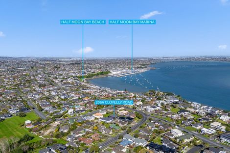 Photo of property in 206a Clovelly Road, Bucklands Beach, Auckland, 2012