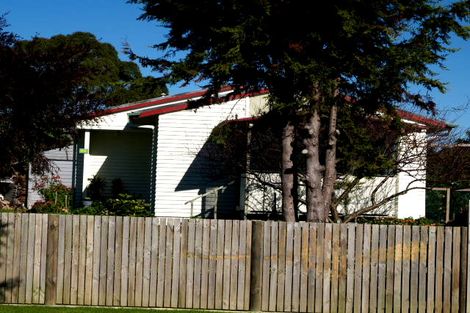 Photo of property in 27 Lavinia Crescent, Mangere East, Auckland, 2024