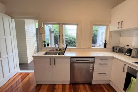 Photo of property in 30 Arabi Street, Sandringham, Auckland, 1041