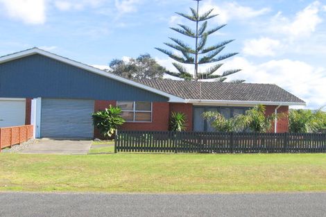 Photo of property in 309b Rutherford Road, Whangamata, 3620