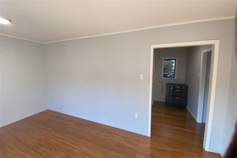 Photo of property in 913 Heretaunga Street East, Parkvale, Hastings, 4122