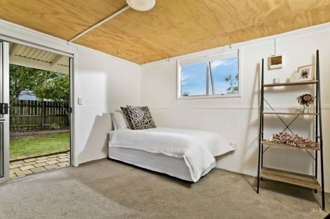 Photo of property in 23 Zealandia Road, Manly, Whangaparaoa, 0930
