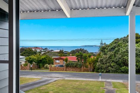 Photo of property in 16 Sea View Road, Leigh, 0985