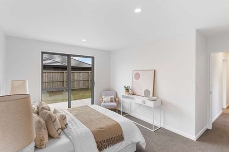 Photo of property in 18 Harry Manship Crescent, Halswell, Christchurch, 8025