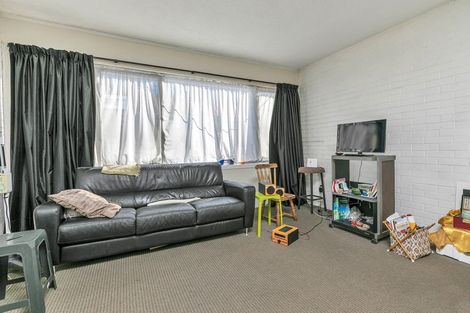Photo of property in 1j/94 Dominion Road, Mount Eden, Auckland, 1024