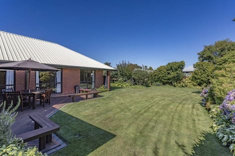 Photo of property in 5 Hinton Place, Rangiora, 7400