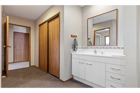 Photo of property in 37 Broadhaven Avenue, Parklands, Christchurch, 8083