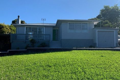 Photo of property in 41 Parrs Cross Road, Henderson, Auckland, 0612