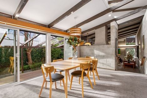 Photo of property in 9 Burrows Place, Ilam, Christchurch, 8041