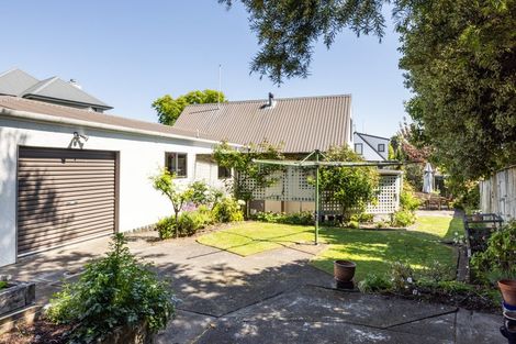 Photo of property in 11b Ranmore Lane, Havelock North, 4130