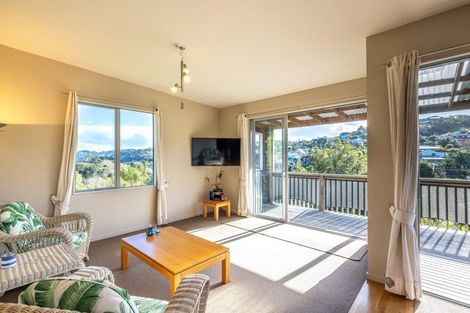 Photo of property in 23 Ocean Road, Surfdale, Waiheke Island, 1081