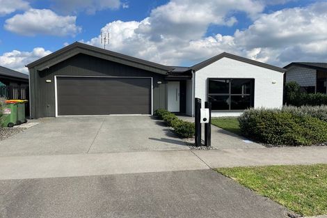 Photo of property in 33 Probert Crescent, Chartwell, Hamilton, 3210