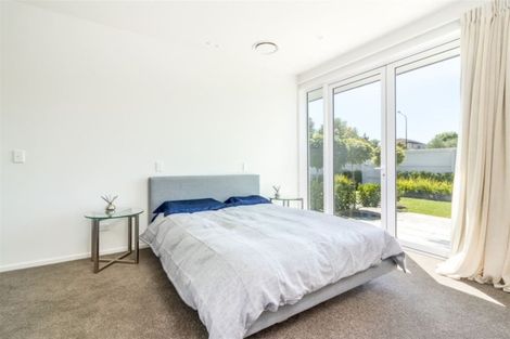 Photo of property in 43 Waiwetu Street, Fendalton, Christchurch, 8052