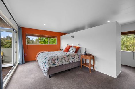 Photo of property in 38 Ravenstone Place, Chatswood, Auckland, 0626
