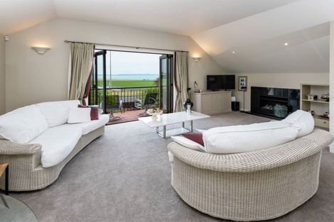 Photo of property in 1a Macleans Road, Bucklands Beach, Auckland, 2014