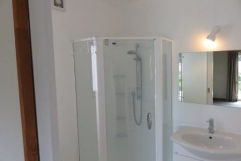 Photo of property in 3 Glamorgan Street, Northland, Wellington, 6012