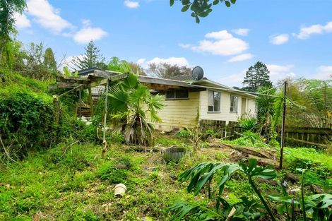 Photo of property in 24 Zingaro Place, Massey, Auckland, 0614